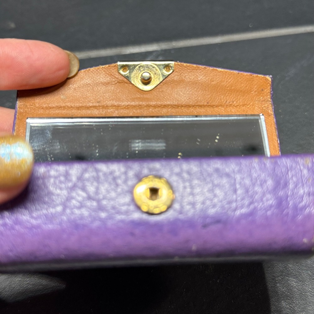 Buxton Vintage Purple Genuine Leather Lipstick Case with Mirror Gold Tone Snap - Picture 4 of 9